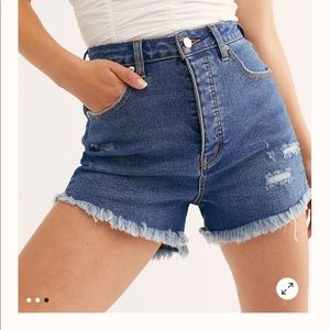 FREE PEOPLE CRVY HIGH RISE DENIM SHORTS
